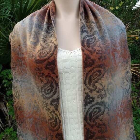 NWOT CEJON Gray, Tan & Brown Paisley 100% Acrylic Made in Italy Scarf Wrap - Picture 6 of 9